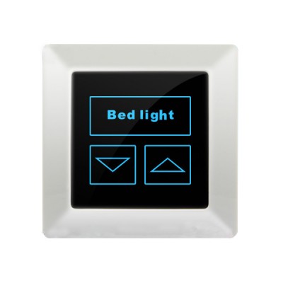 Smart wireless light switch for hotel